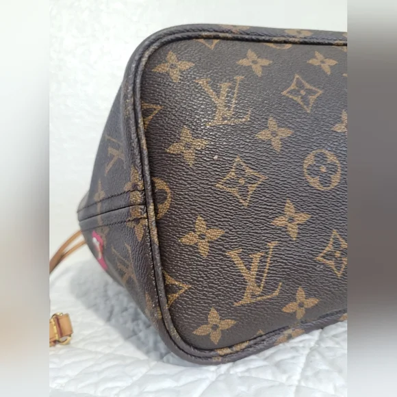 Louis Vuitton Brown Monogram Neverfull Tote with Decorative Patch Accents - Picture 6 of 16